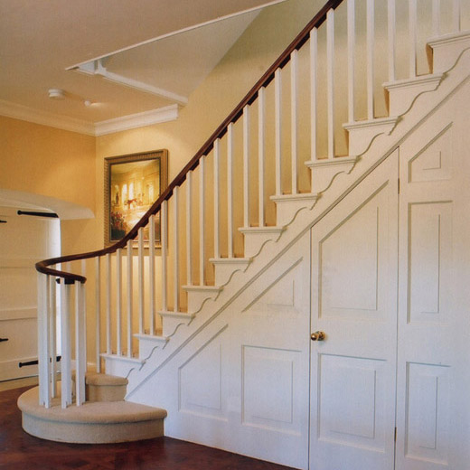 Painted staircase with curving bannister